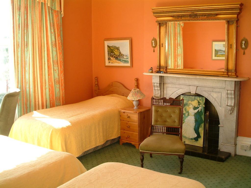 Bed and breakfast Claremont House Dun Laoghaire